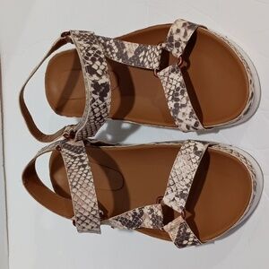 Band of Gypsies Newport Snake Print Leather Platform Sandals Size 8